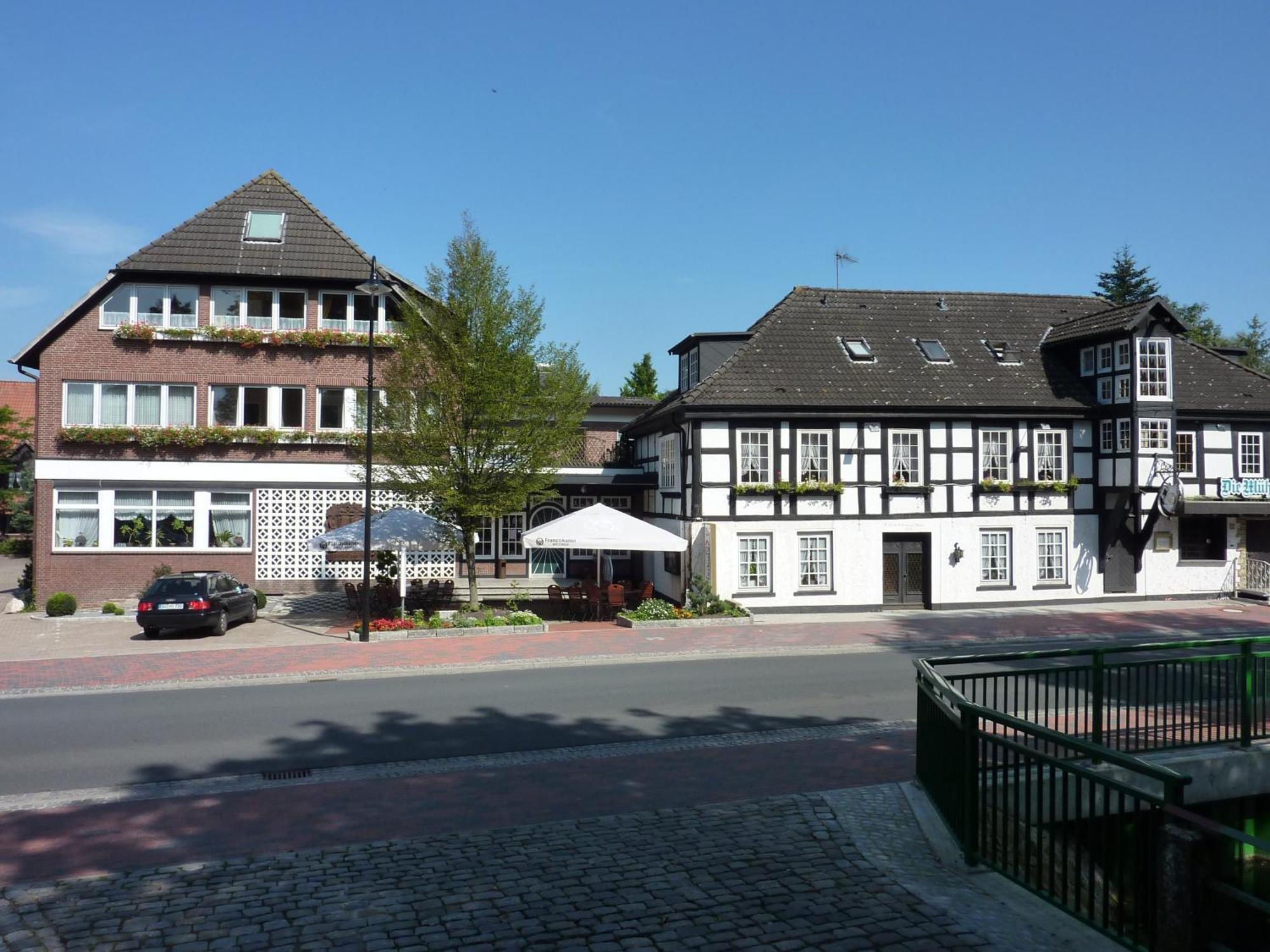 Akzent Hotel Zur Wasserburg - Hotel Garni Bed & Breakfast Harpstedt Eksteriør bilde