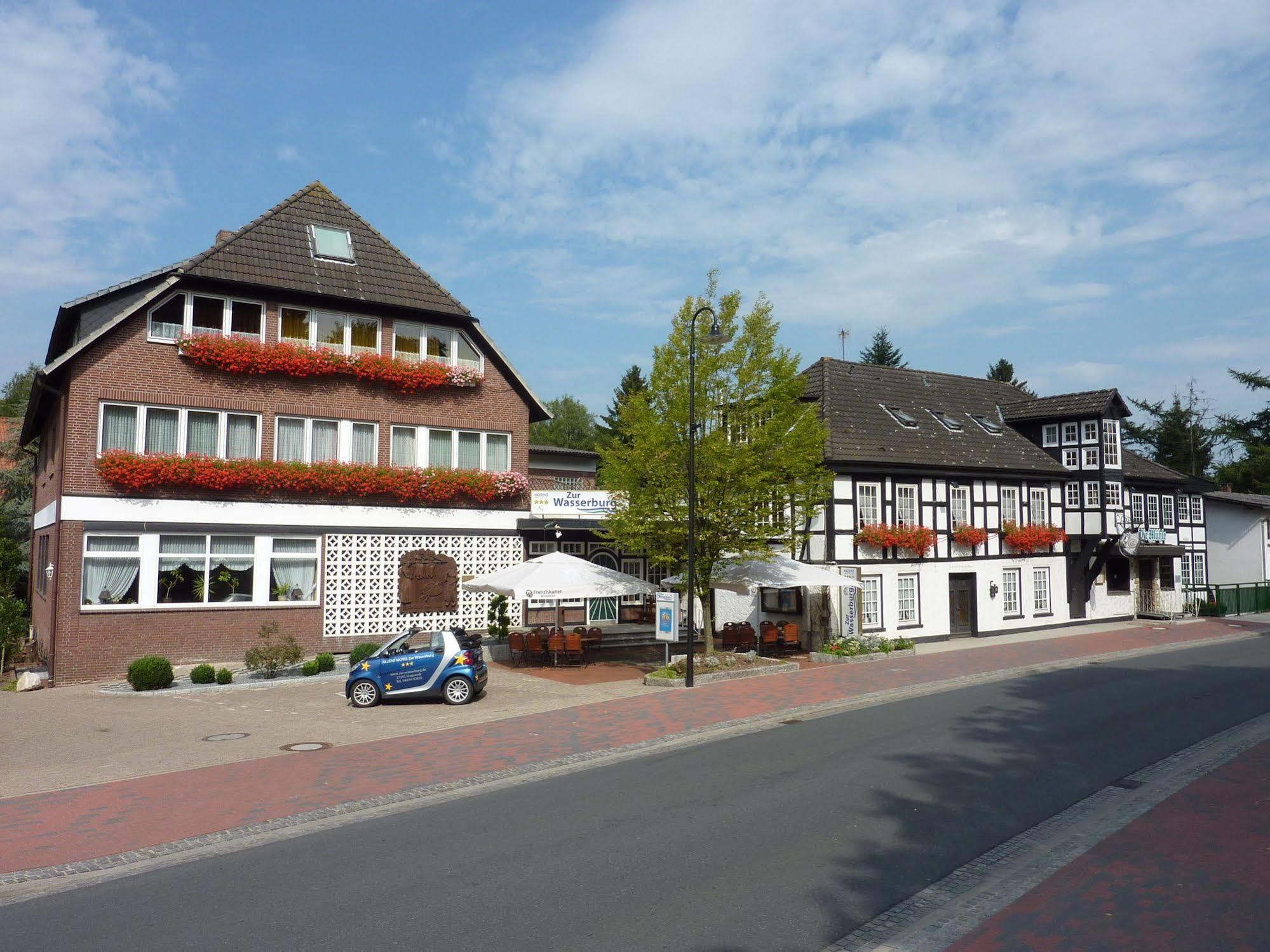 Akzent Hotel Zur Wasserburg - Hotel Garni Bed & Breakfast Harpstedt Eksteriør bilde