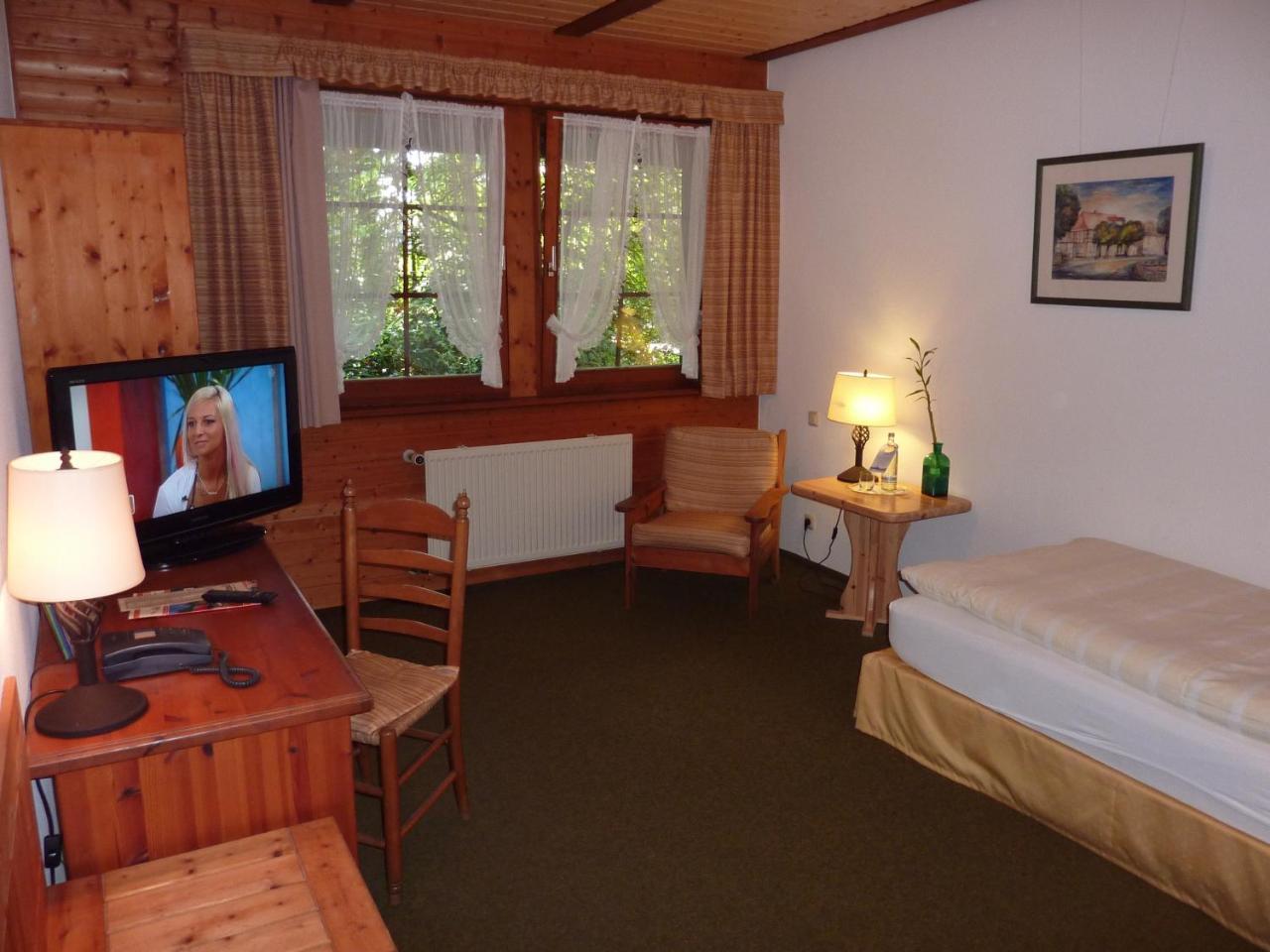 Akzent Hotel Zur Wasserburg - Hotel Garni Bed & Breakfast Harpstedt Eksteriør bilde